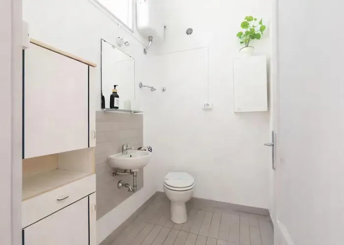 Apartment Chic Garden Retreat Colosseo 10 Min Metro B *